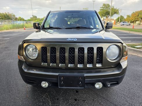 Used 2015 Jeep Patriot Sport w/ Power Value Group FWD image 2