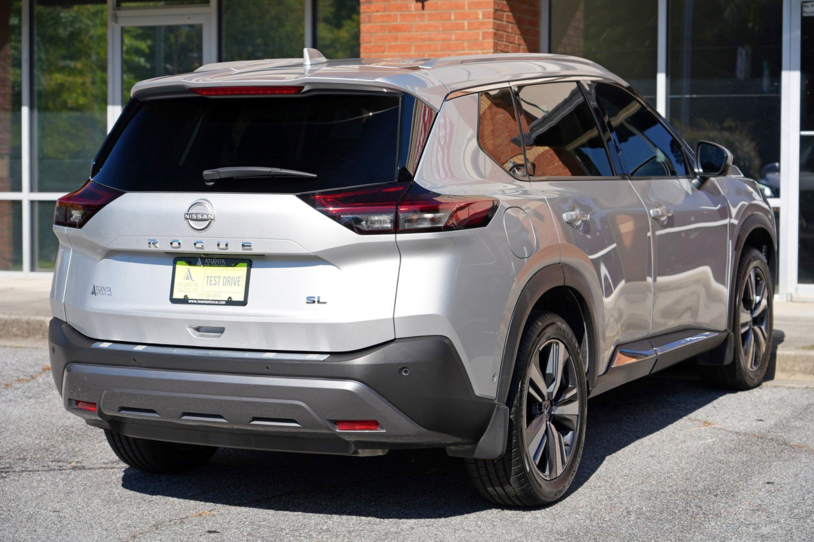 Used 2023 Nissan Rogue SL w/ SL Premium Package FWD image 48
