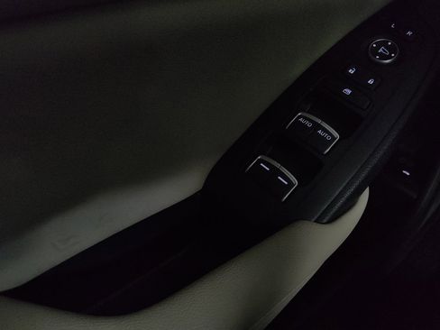 Used 2019 Honda Accord EX-L image 27