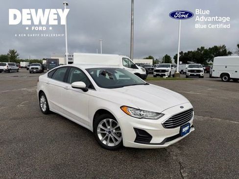 Used 2020 Ford Fusion SE FWD image 1