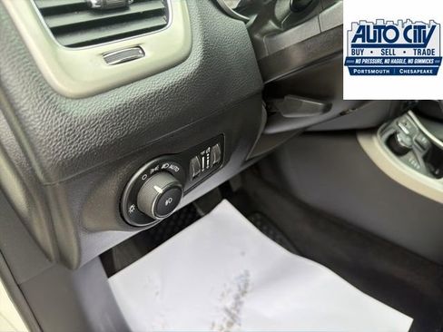 Used 2019 Jeep Compass Latitude w/ Popular Equipment Group AWD/4WD image 23
