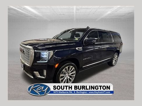 Used 2021 GMC Yukon XL Denali w/ Denali Premium Package AWD/4WD image 1