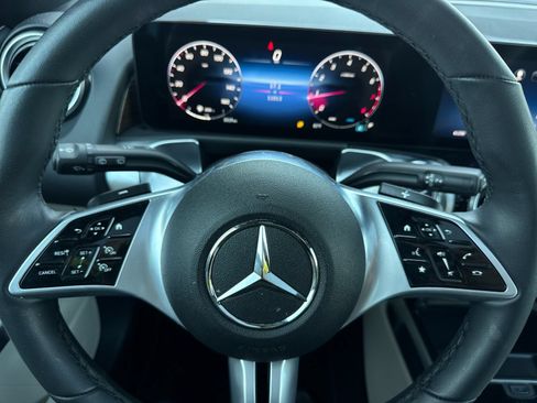 Certified 2026 Mercedes-Benz GLB 250 image 25