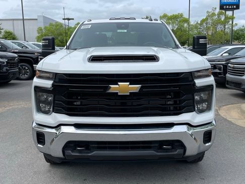 New 2026 Chevrolet Silverado 3500 W/T AWD/4WD image 2