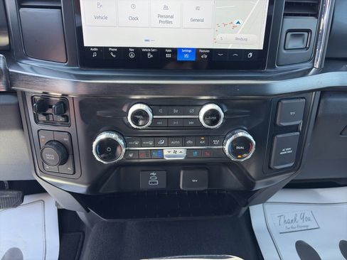 Used 2024 Ford F350 Lariat w/ Chrome Package image 17