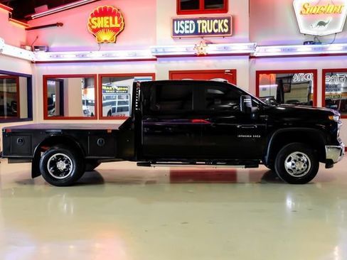 Used 2024 Chevrolet Silverado 3500 LT w/ Convenience Package AWD/4WD image 10