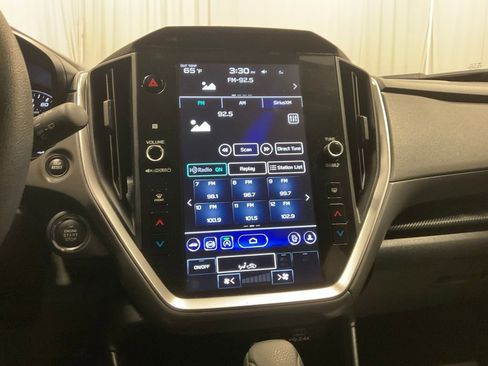 Used 2025 Subaru Crosstrek 2.0i Premium AWD/4WD image 17