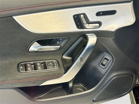 Certified 2025 Mercedes-Benz CLA 250 4MATIC image 17