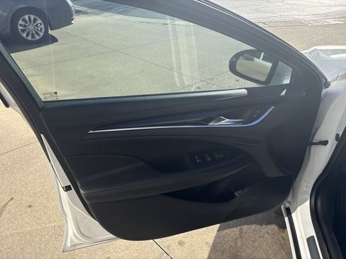 Used 2018 Buick LaCrosse Essence w/ Sun and Shade Package image 13