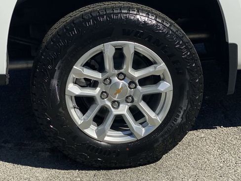 New 2026 Chevrolet Silverado 1500 LT image 46