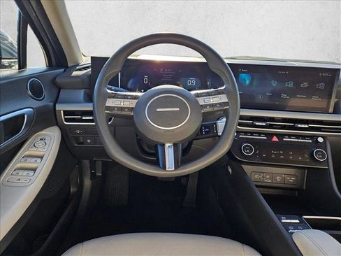 Used 2024 Hyundai Sonata SEL image 11