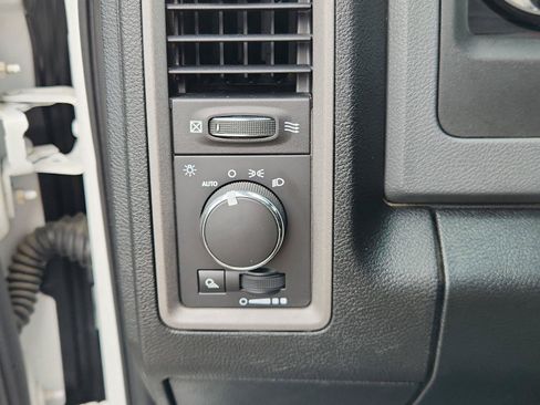 Used 2015 RAM 1500 Tradesman w/ Popular Equipment Group AWD/4WD image 16