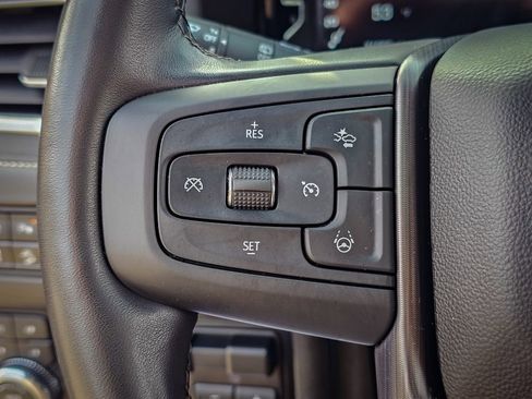 Certified 2023 GMC Yukon Denali Ultimate image 21