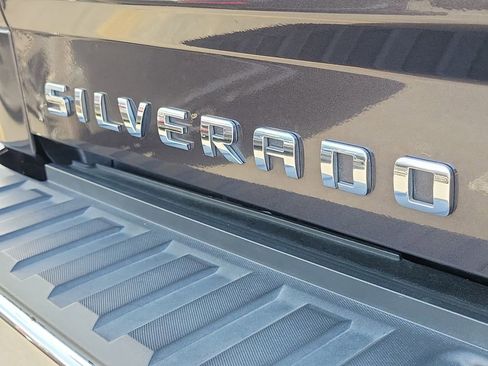 Used 2016 Chevrolet Silverado 1500 LT w/ All Star Edition RWD image 9