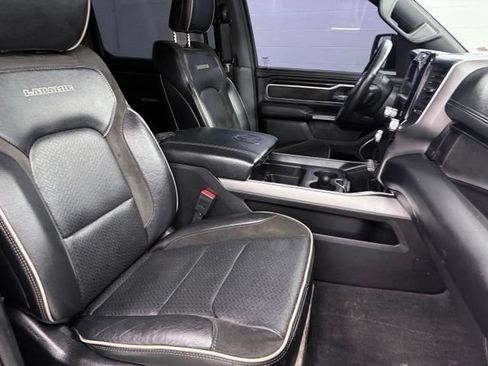 Used 2023 RAM 1500 Laramie AWD/4WD image 22