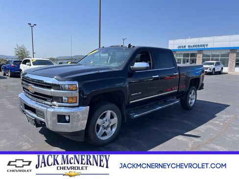 Used 2019 Chevrolet Silverado 2500 LTZ w/ LTZ Plus Package AWD/4WD image 1