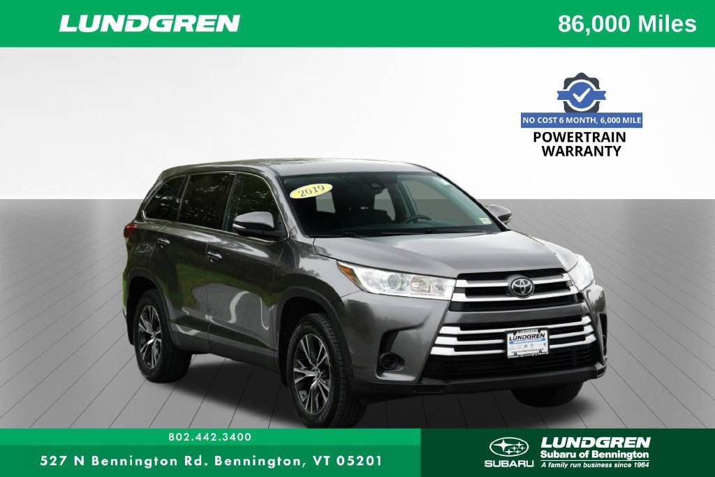 Used 2019 Toyota Highlander LE AWD/4WD image 1
