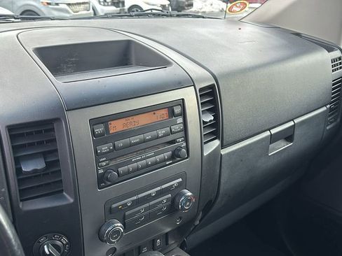 Used 2012 Nissan Titan SV w/ SV Value Truck Pkg image 19