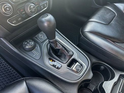 Used 2021 Jeep Cherokee Trailhawk w/ Trailer Tow Group image 19