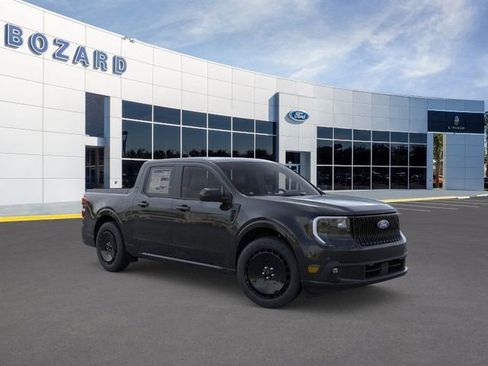 New 2026 Ford Maverick Lobo image 8