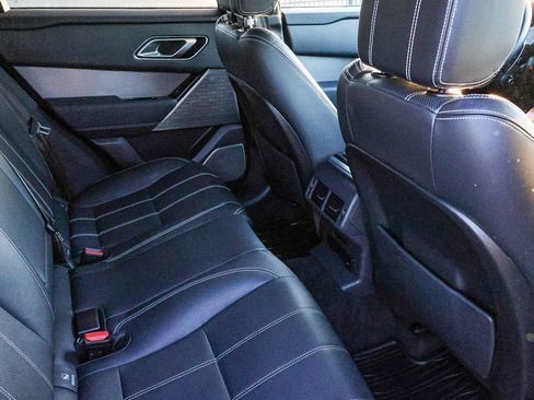 Certified 2022 Land Rover Range Rover Velar R-Dynamic S image 21