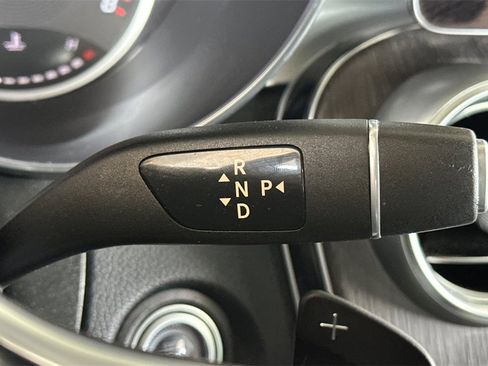 Used 2021 Mercedes-Benz GLC 300 4MATIC image 18