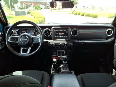 Used 2020 Jeep Wrangler Unlimited Rubicon w/ Quick Order Package 28Y Recon AWD/4WD image 9