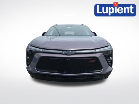 Used 2025 Chevrolet Blazer EV RS AWD/4WD image 9