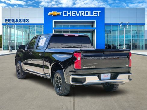 Certified 2025 Chevrolet Silverado 1500 LT RWD image 4