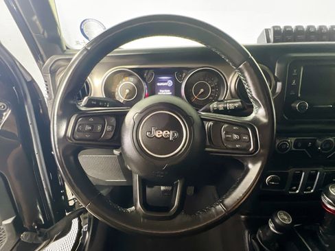 Used 2018 Jeep Wrangler Sport image 17