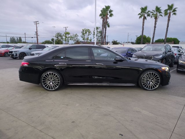 Used 2023 Mercedes-Benz S 580 4MATIC Sedan image 4