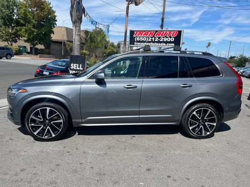 Used 2019 Volvo XC90 T6 Momentum w/ Advanced Package AWD/4WD image 8