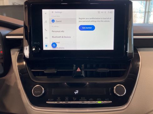 Used 2024 Toyota Corolla LE image 17