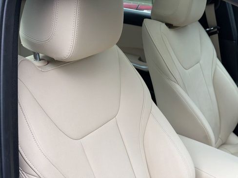 Used 2021 BMW 330i xDrive Sedan w/ Convenience Package image 10