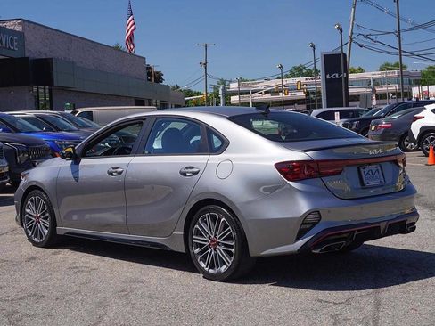 Used 2023 Kia Forte GT w/ GT2 Package FWD image 11