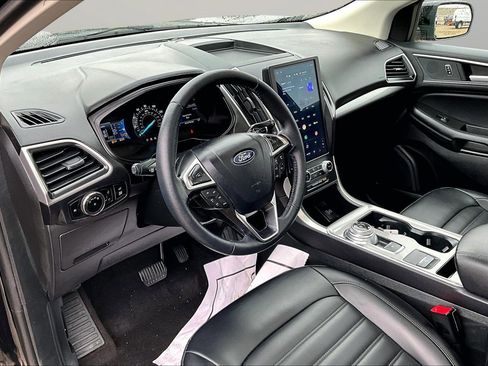 Used 2024 Ford Edge SEL w/ Convenience Package image 20