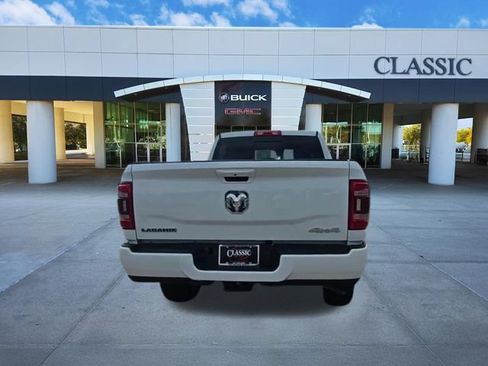 Used 2024 RAM 2500 Laramie AWD/4WD image 7