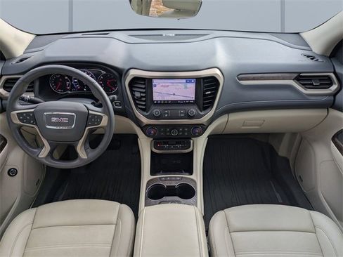 Used 2021 GMC Acadia Denali w/ Denali Technology Package image 16