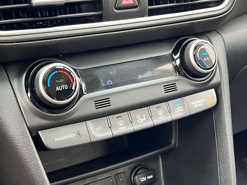 Used 2020 Hyundai Kona Ultimate FWD image 21