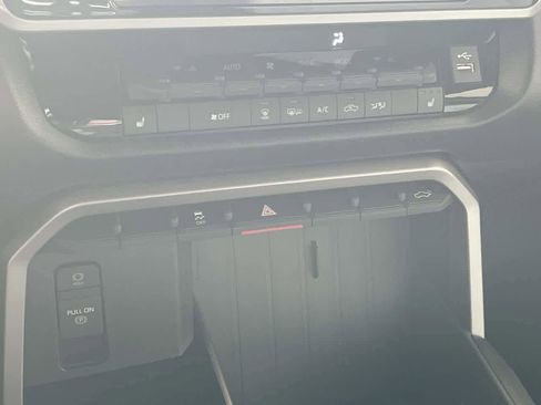 New 2026 Toyota Tundra SR5 AWD/4WD image 19