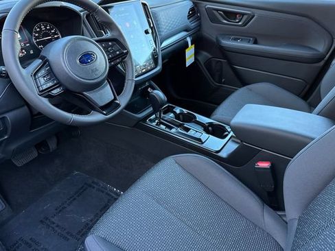 Used 2026 Subaru Forester Premium AWD/4WD image 7
