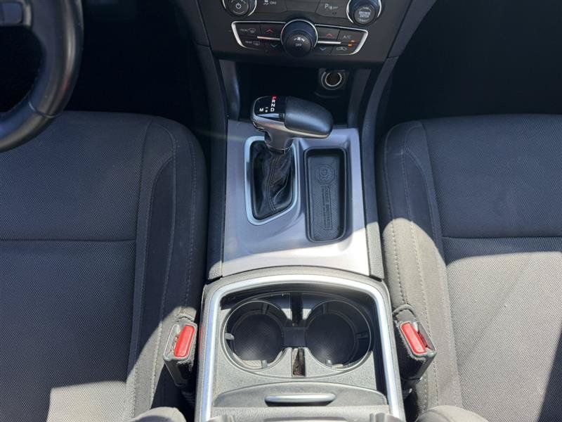 Used 2019 Dodge Charger SXT RWD image 31