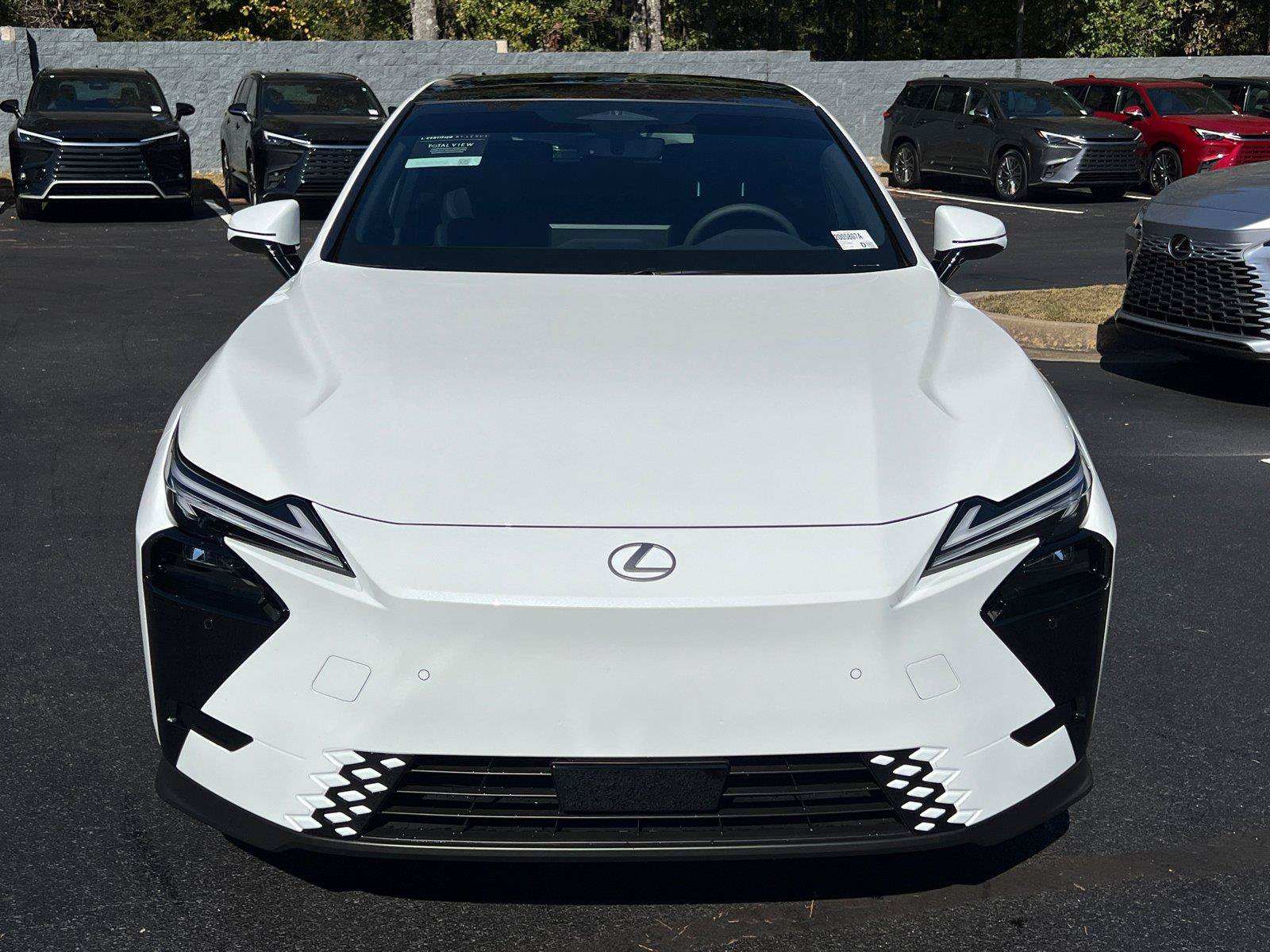 Used 2026 Lexus ES 350e w/ Convenience Package FWD image 2