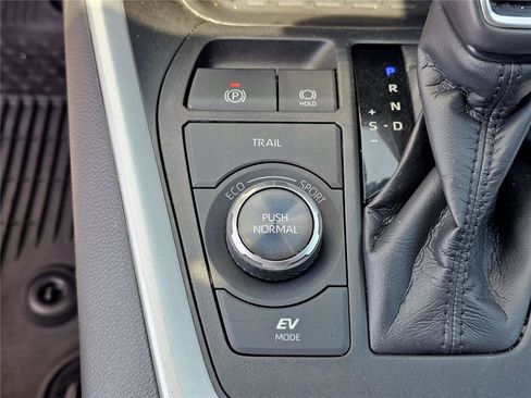 Used 2021 Toyota RAV4 XSE w/ XSE Grade Weather Package AWD/4WD image 29