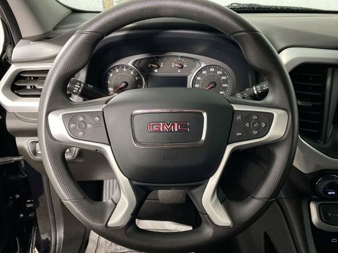 Certified 2023 GMC Acadia SLE image 14