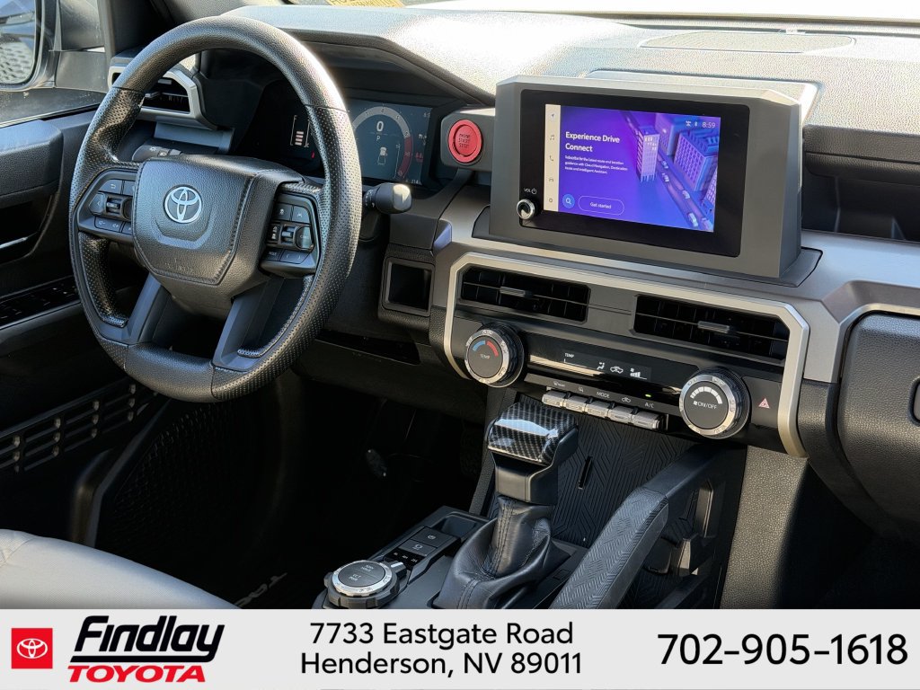 Used 2025 Toyota Tacoma SR5 AWD/4WD image 10