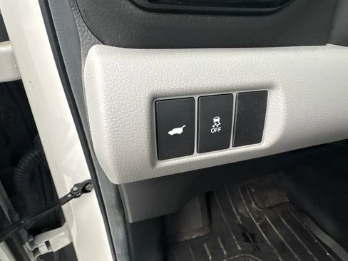 Used 2025 Honda Pilot EX-L image 15