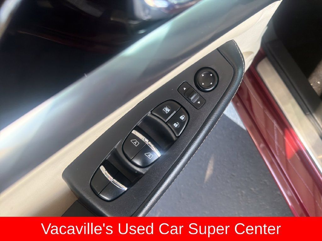 Used 2020 Nissan Maxima 3.5 SL w/ Floor Mat Group FWD image 11