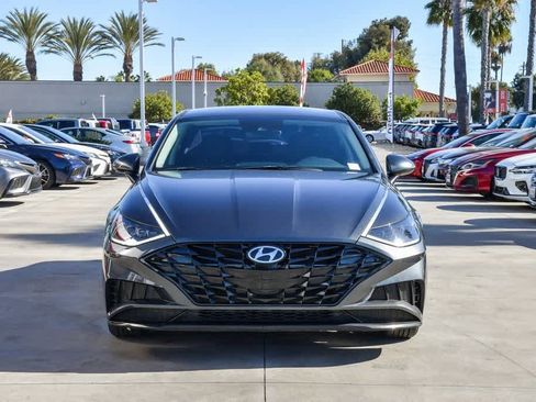 Used 2023 Hyundai Sonata SEL w/ Preferred Accessory Package image 2