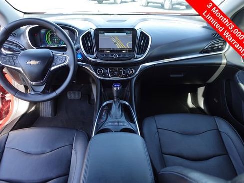 Used 2017 Chevrolet Volt Premier w/ Driver Confidence Package image 4